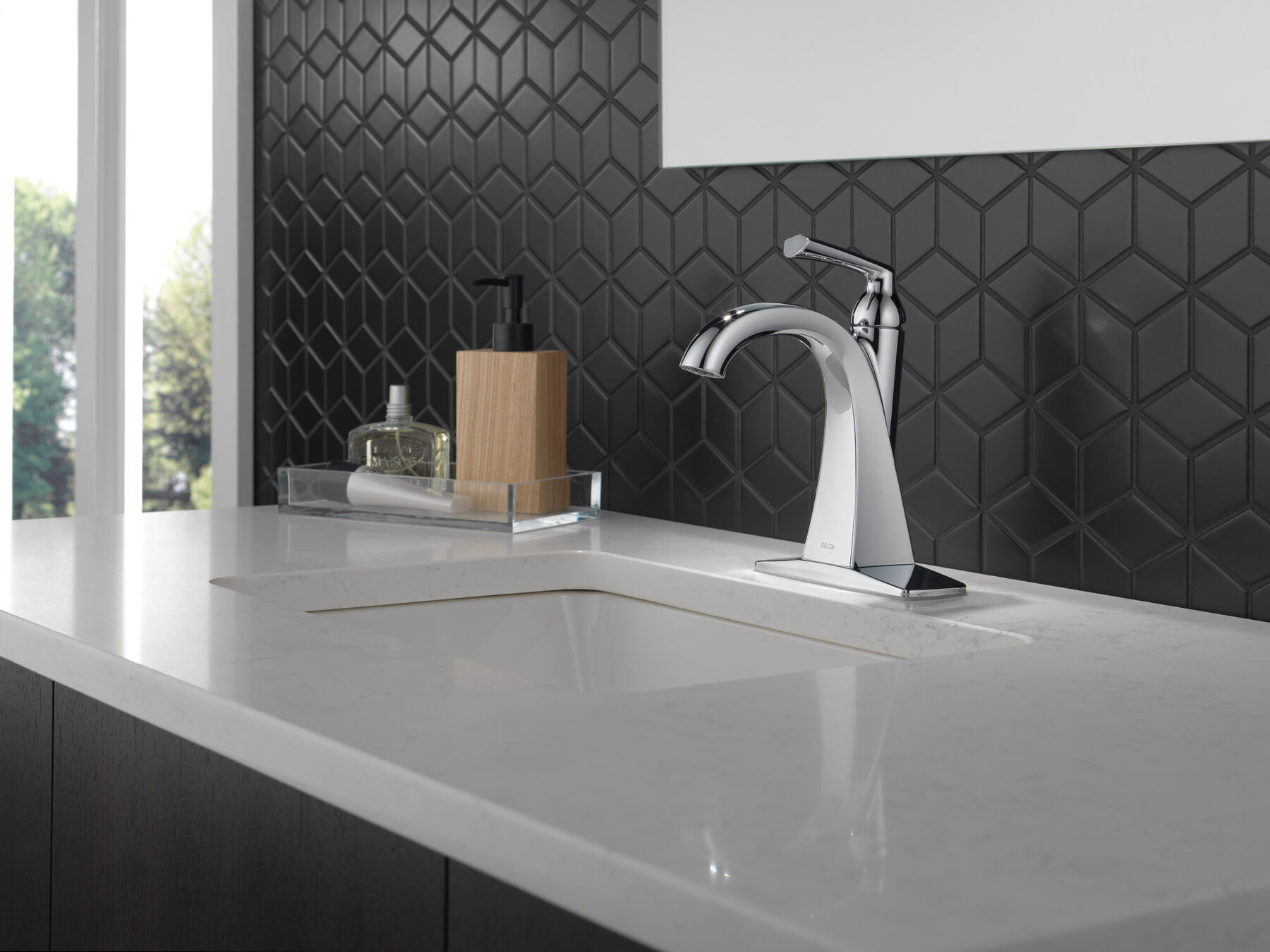 Single Handle Centerset Faucet