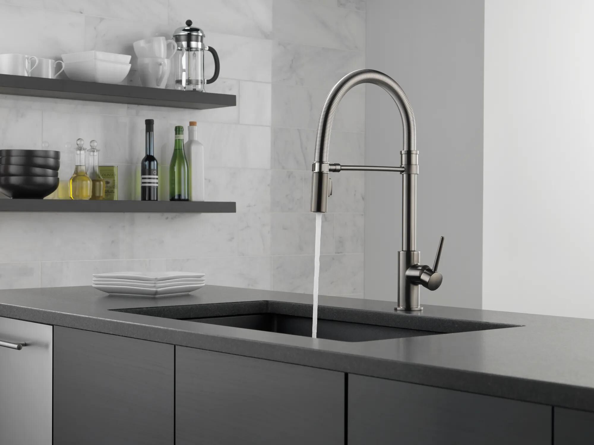Single-Handle Pull-Down Spring Kitchen Faucet in Black Stainless