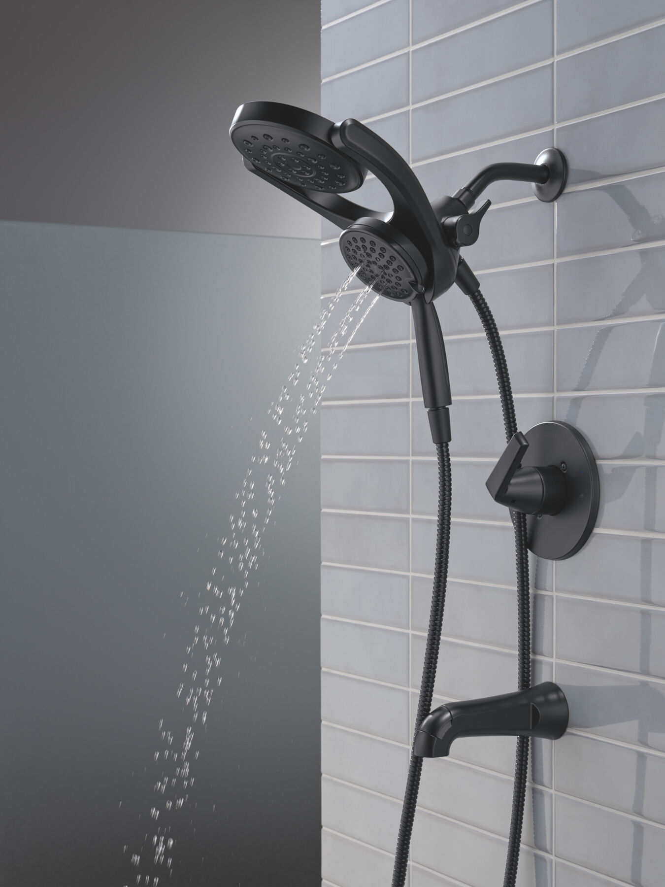 HydroRain&reg; 14 Series Tub and Shower