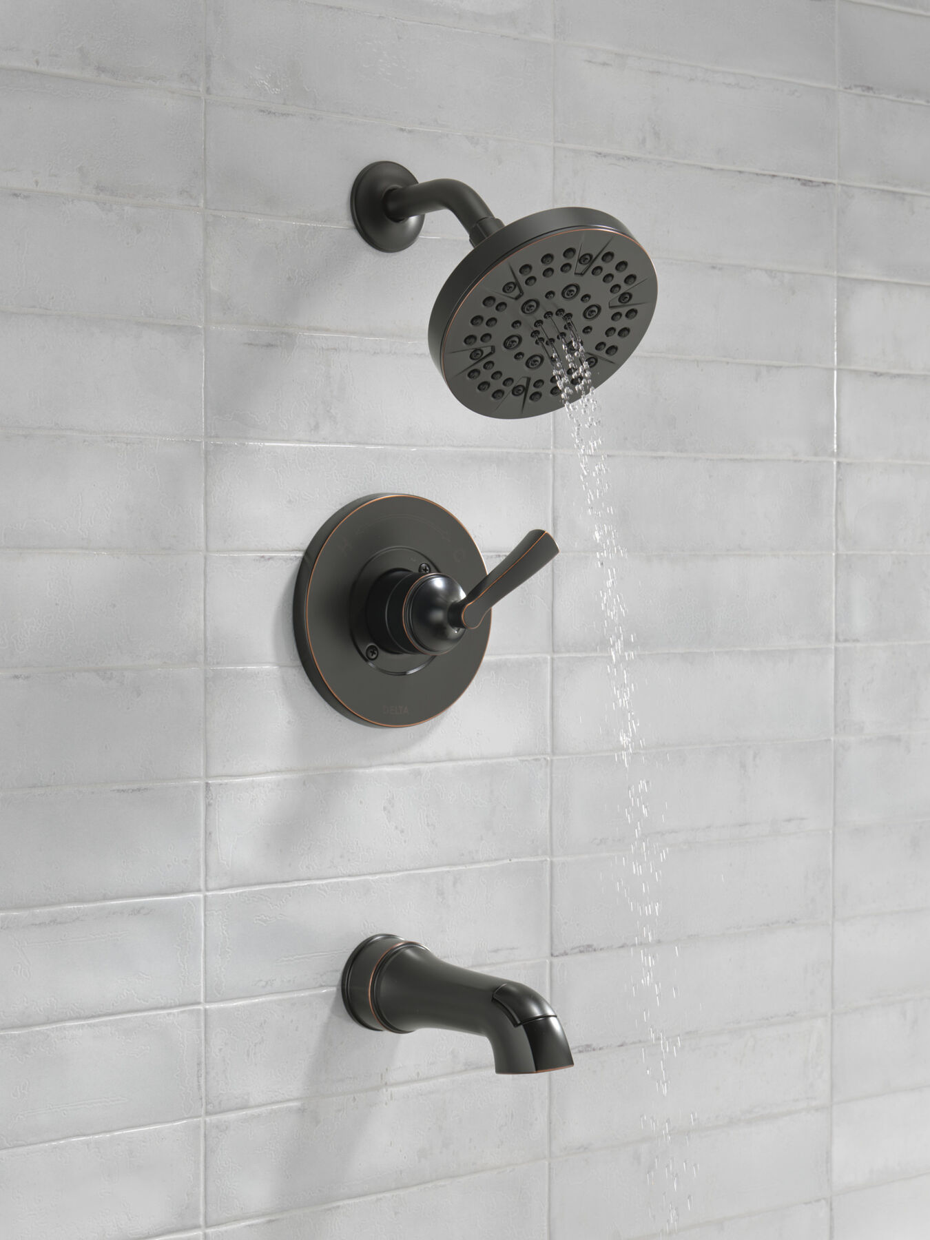 Monitor&reg; 14 Series Tub and Shower (Recertified)