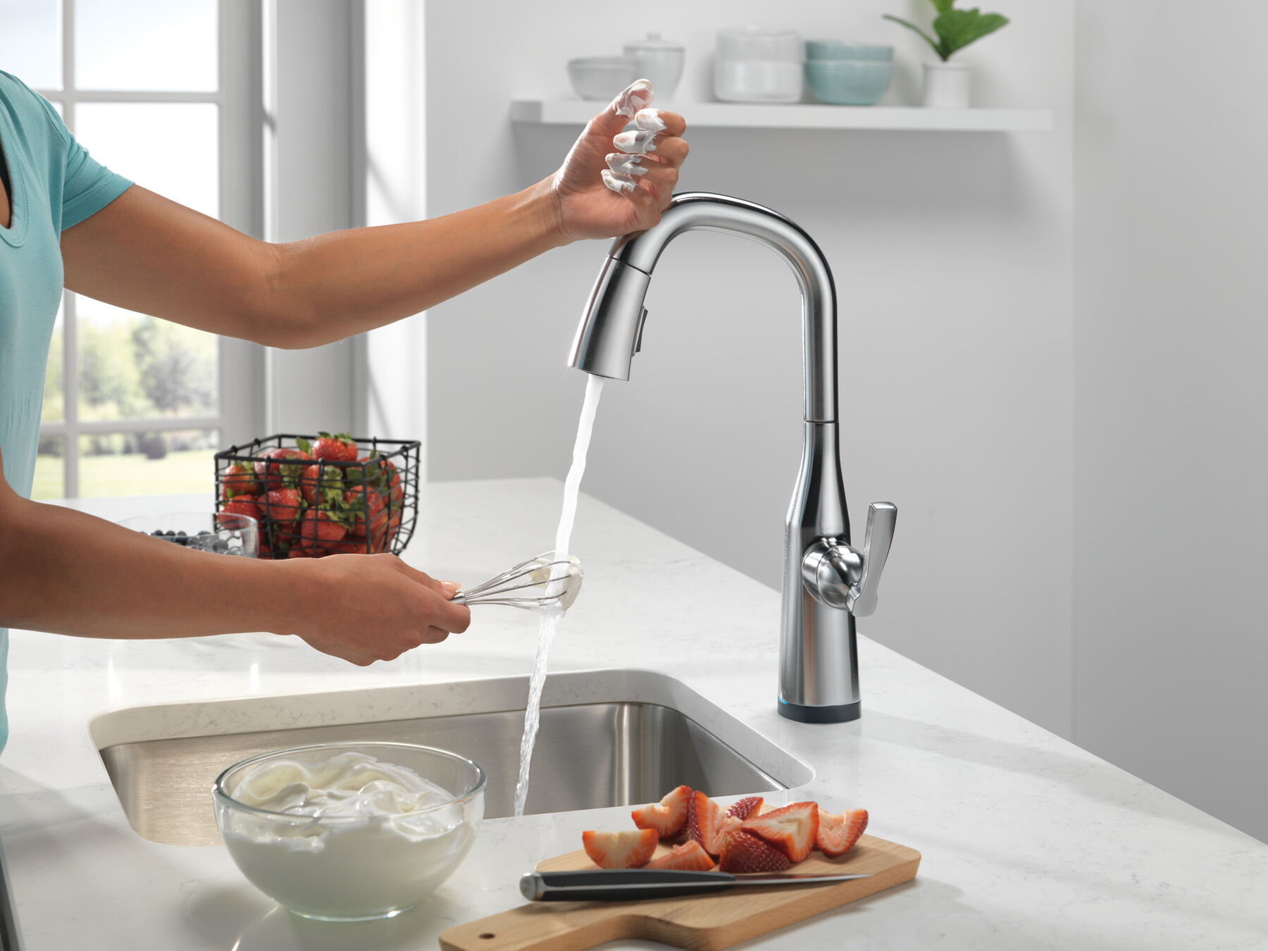 Single Handle Pull-Down Bar/Prep Faucet with Touch<sub>2</sub>O&reg; Technology