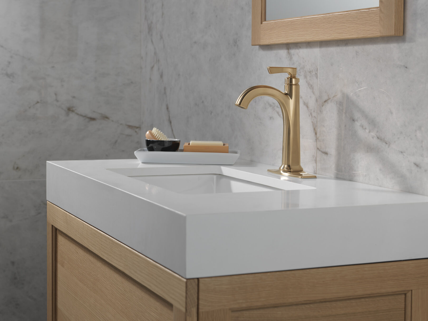 Single Handle Bathroom Faucet