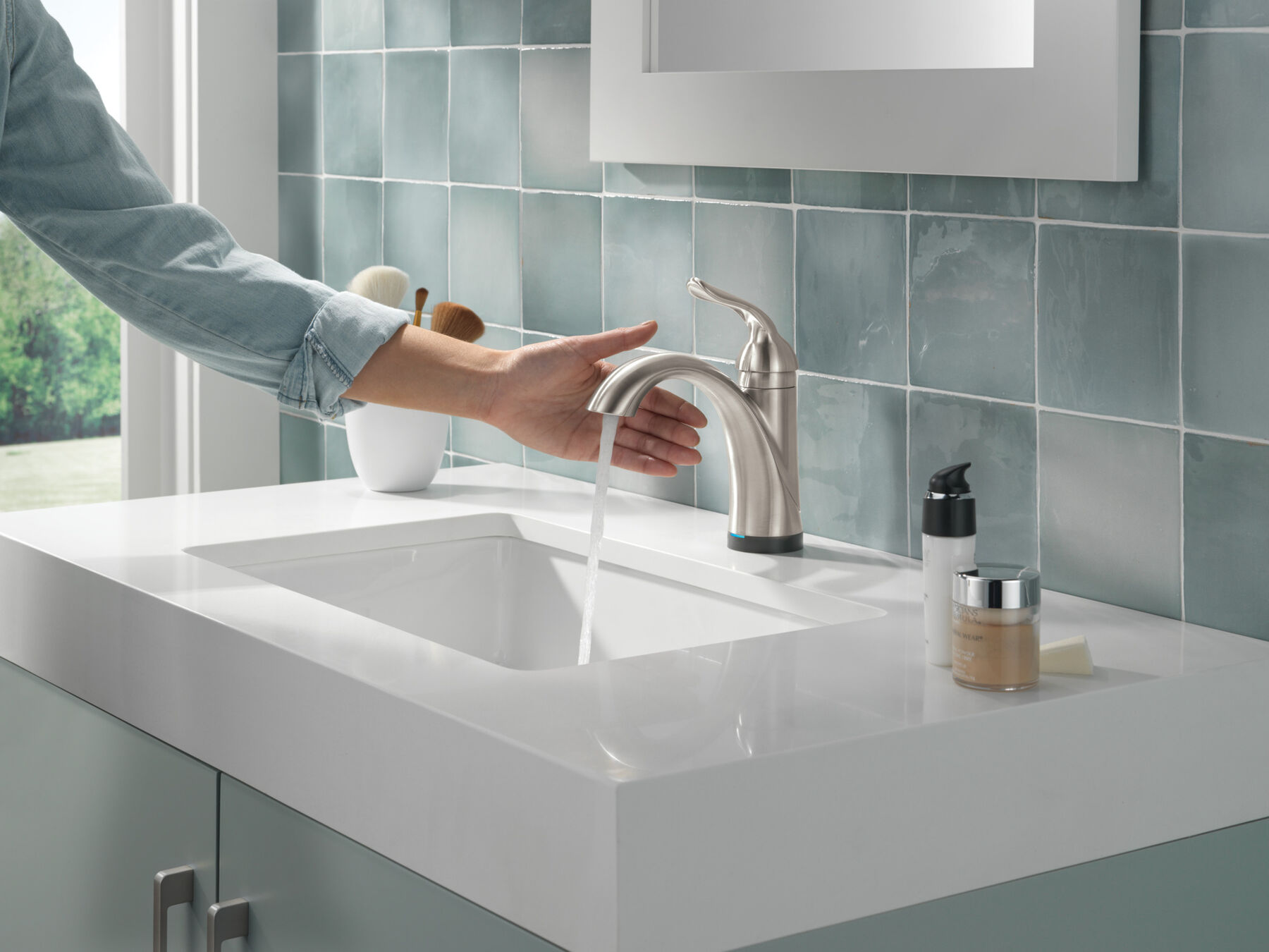 Touch2O&reg; Bathroom Faucet with Touchless Technology