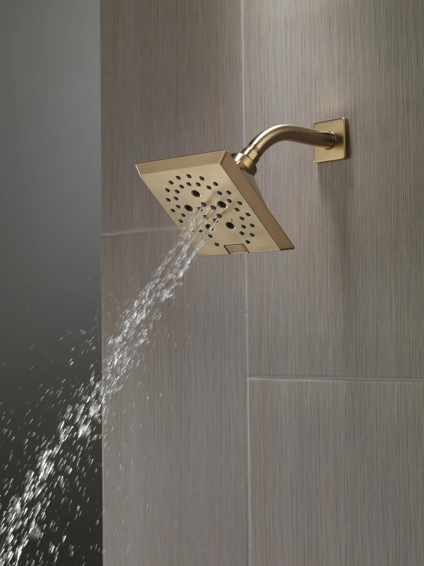 H<sub>2</sub>Okinetic&reg; 5-Setting Angular Modern Raincan Shower Head