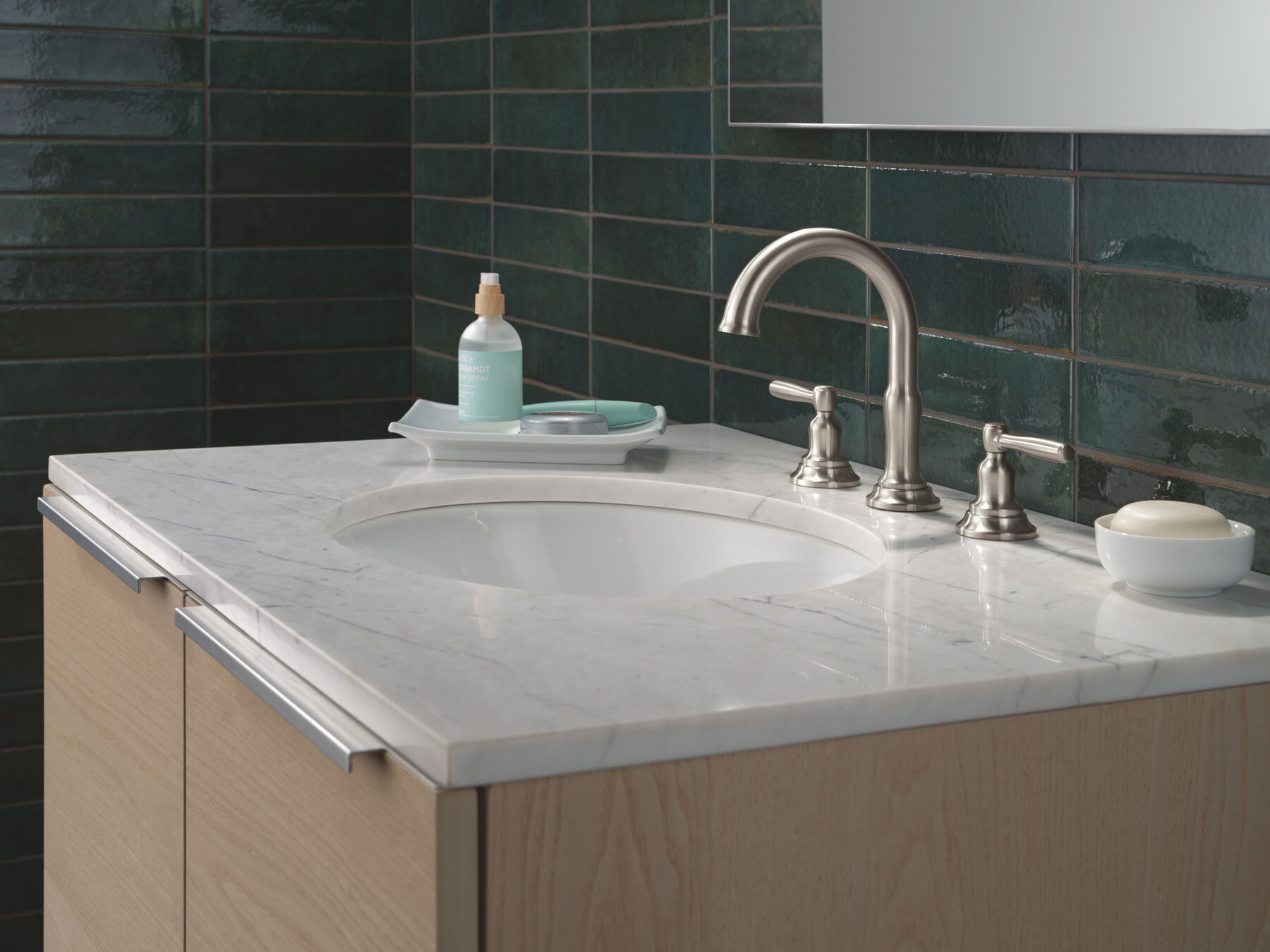 Two Handle Widespread Bathroom Faucet