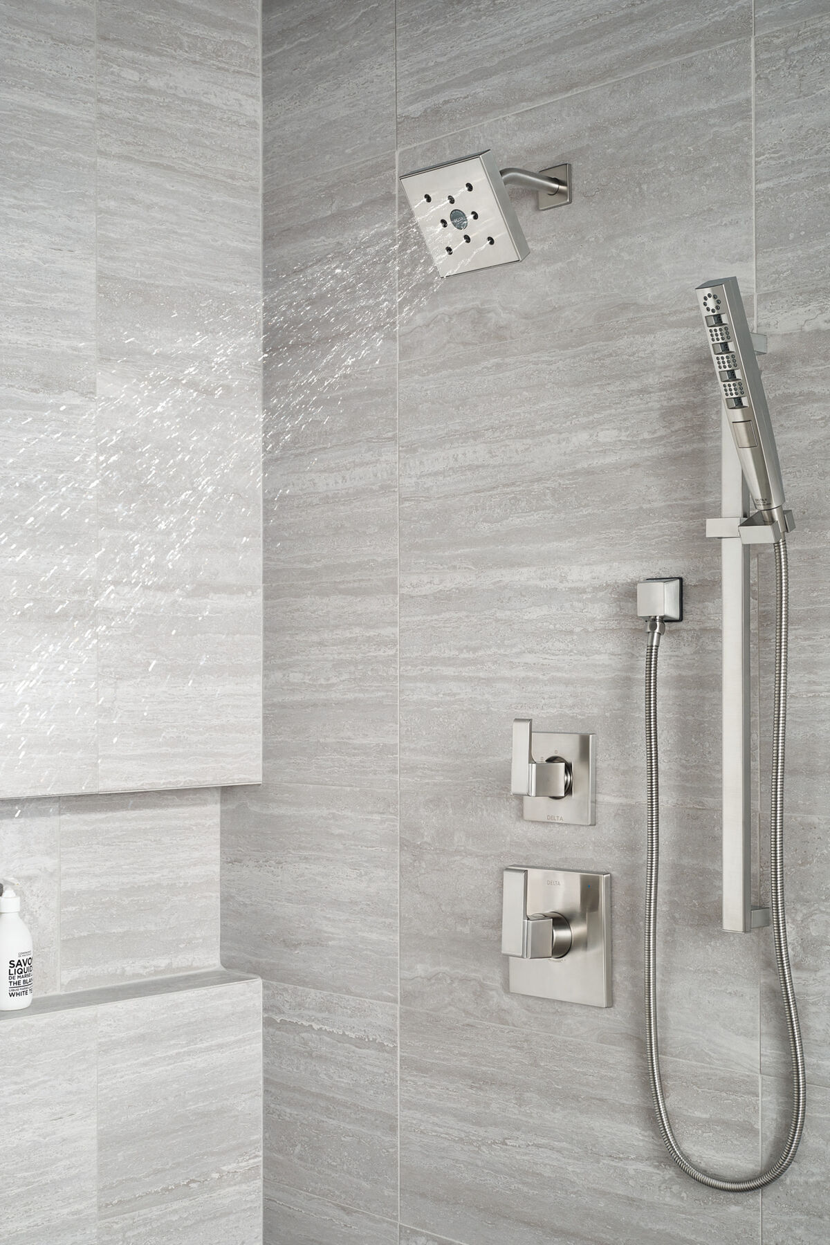 H<sub>2</sub>Okinetic&reg; Hand Shower 1.75 GPM w/Slide Bar 4S
