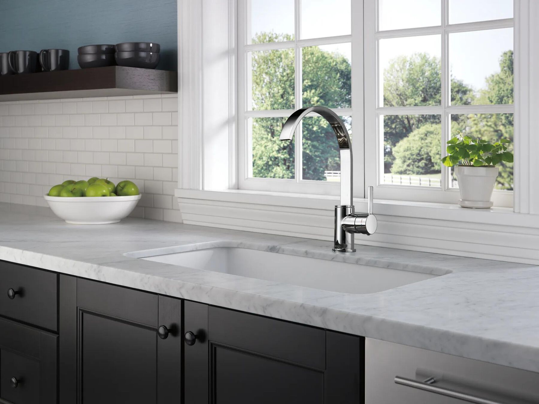Single Handle Centerset Kitchen Faucet