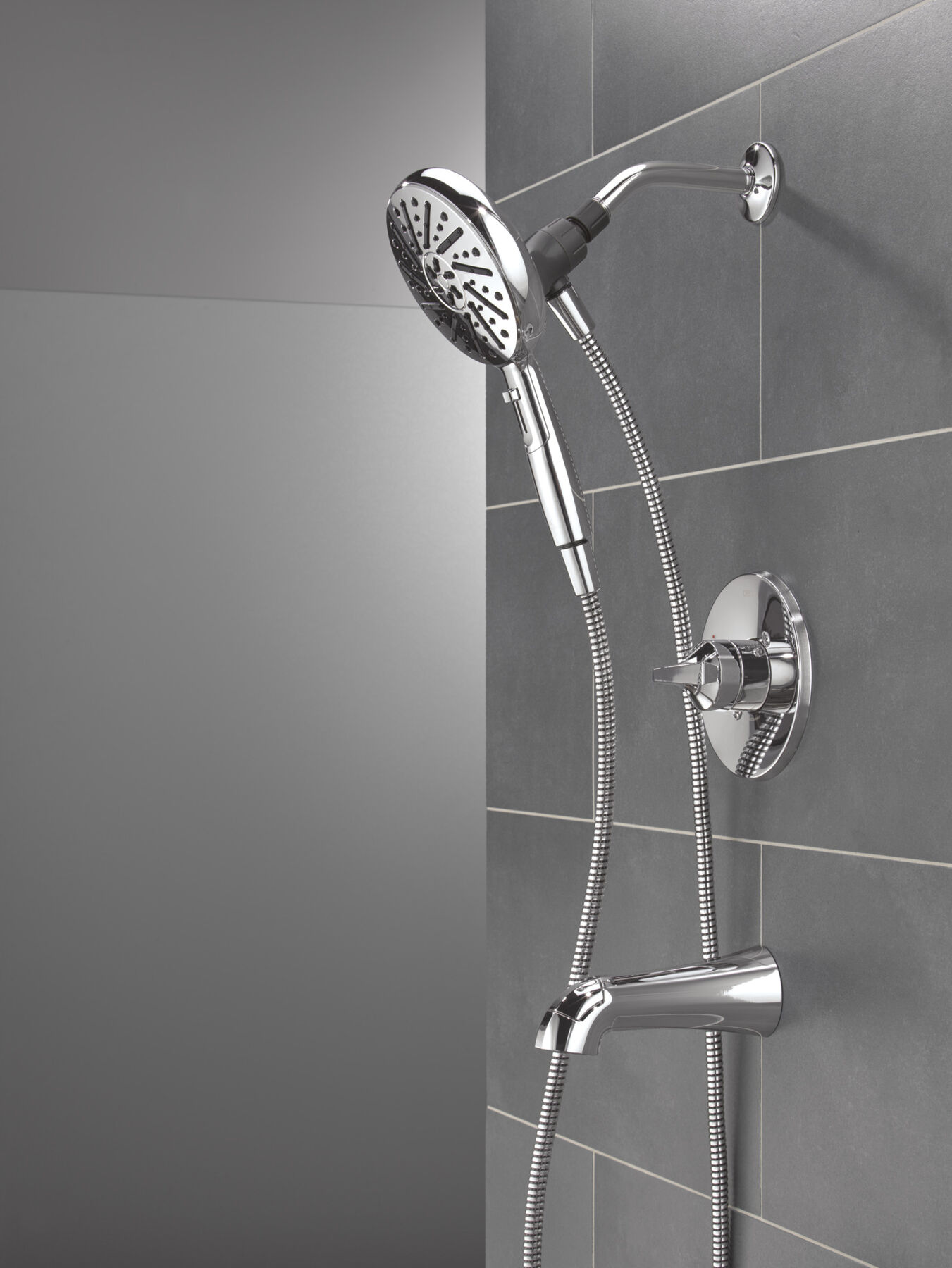 Monitor&reg; 14 Series Tub and Shower