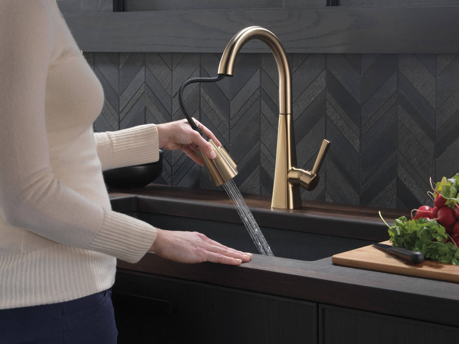 Pull-Down Kitchen Faucet (Recertified)