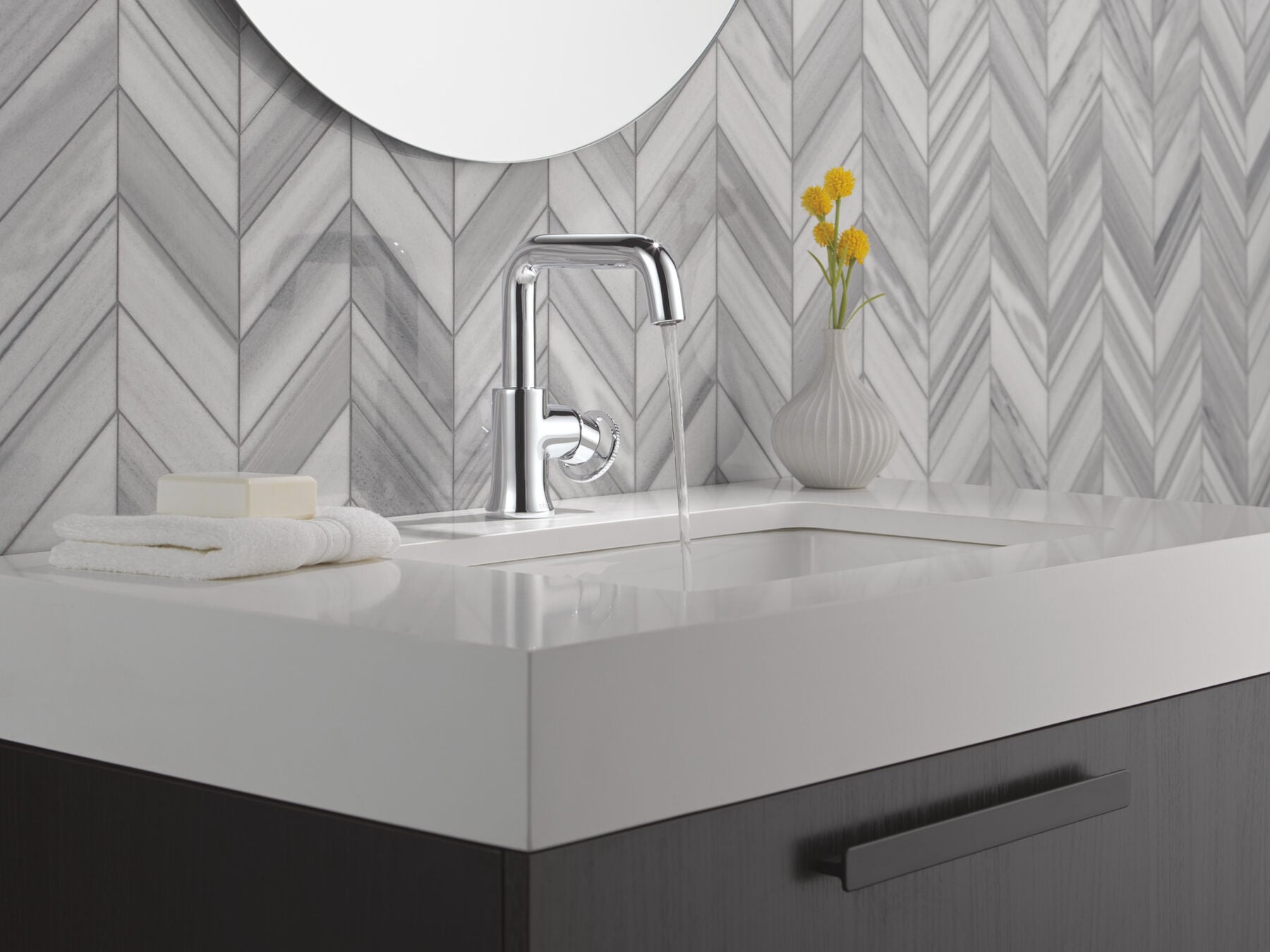 Single Handle Bathroom Faucet
