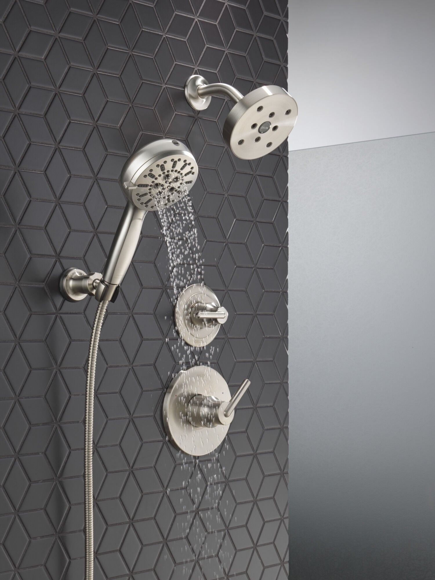 7-Setting Wall Mount Hand Shower with Cleaning Spray in Lumicoat