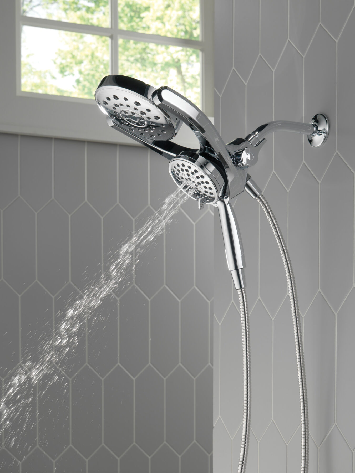 HydroRain&reg; 4-Setting Two-in-One Shower Head (Recertified)