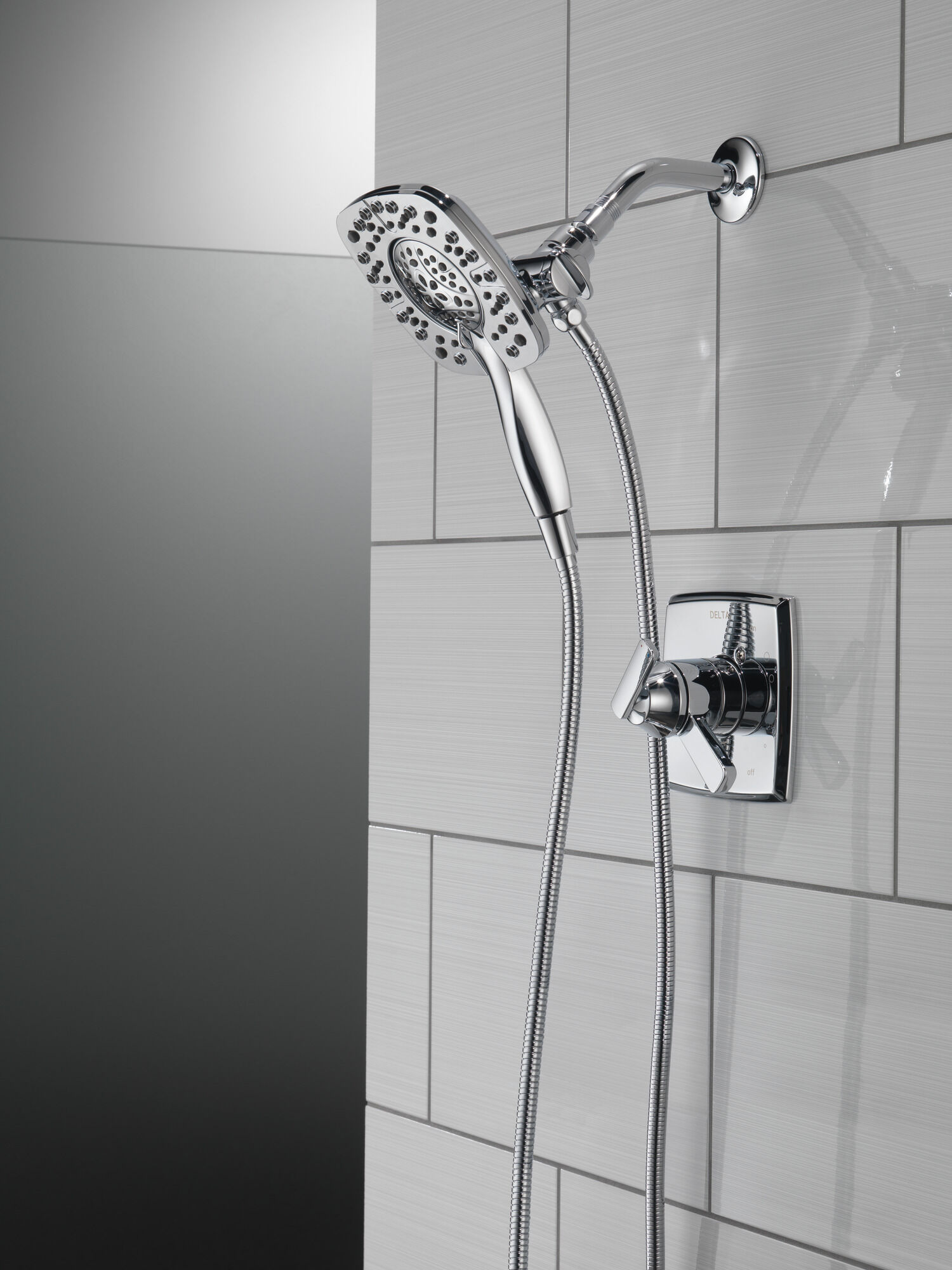 In2ition® HSSH 1.75 GPM 4-Setting in Chrome 58498 | Delta Faucet
