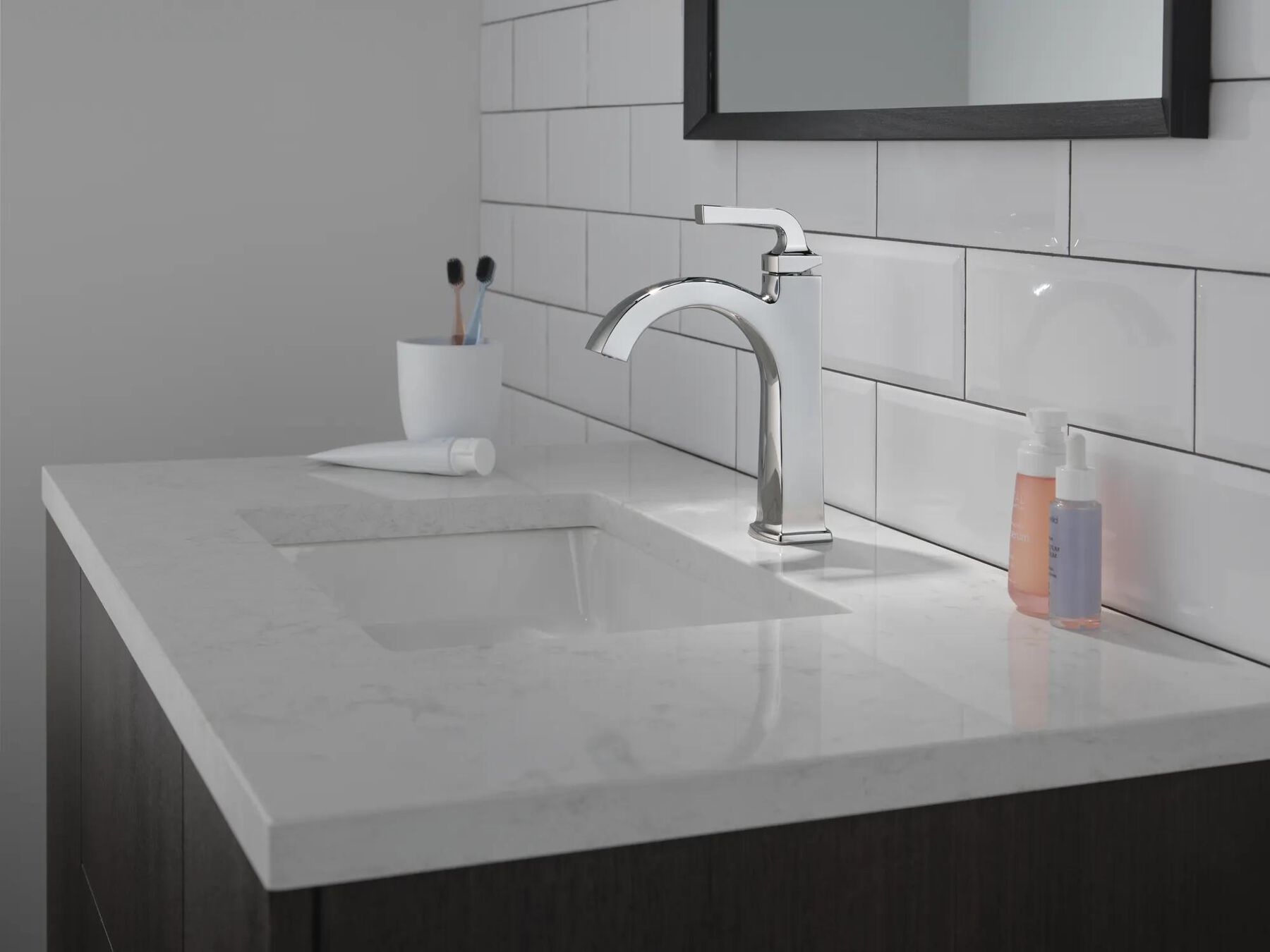Single Handle Bathroom Faucet