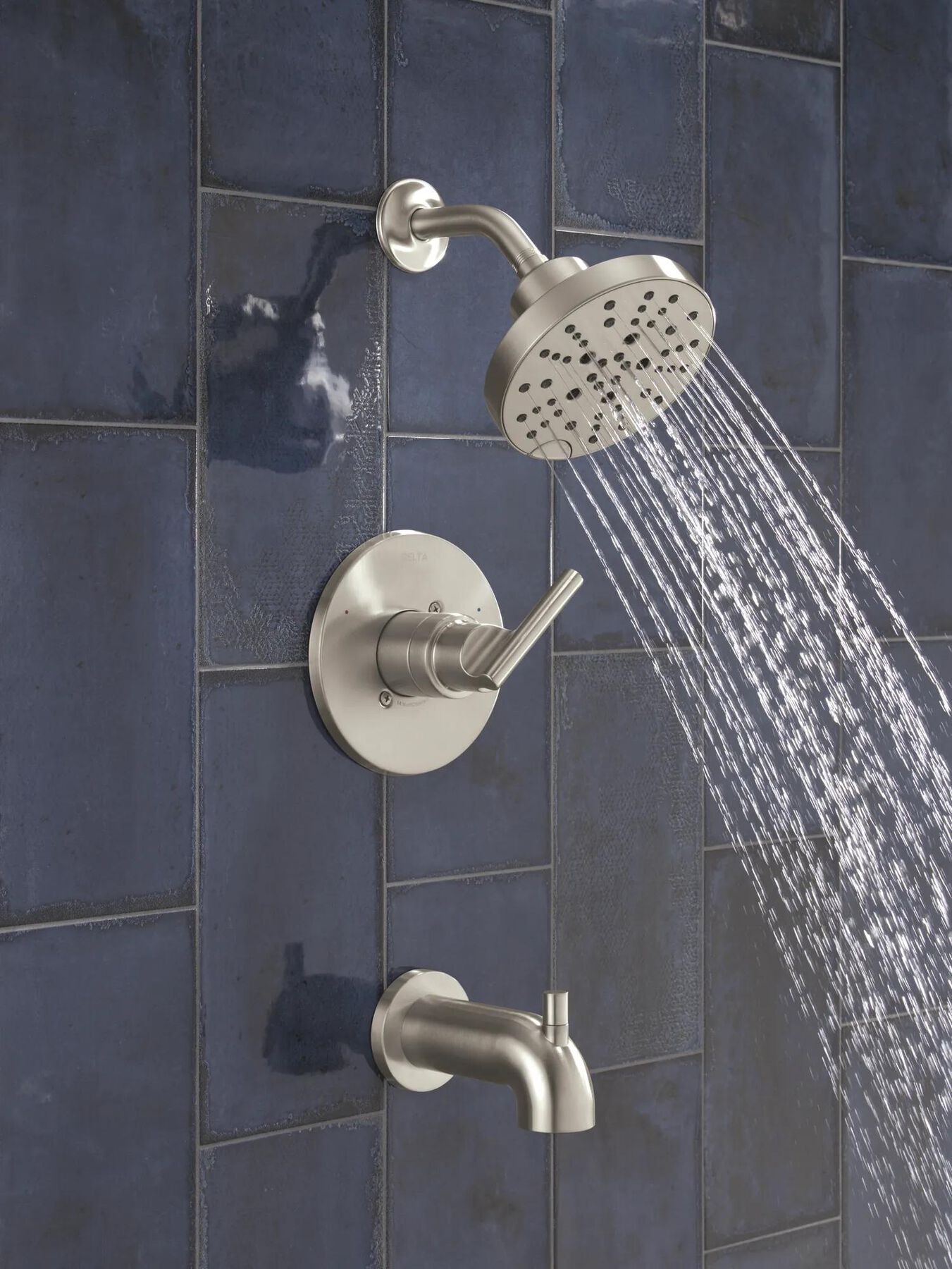 Monitor&reg; 14 Series Tub and Shower