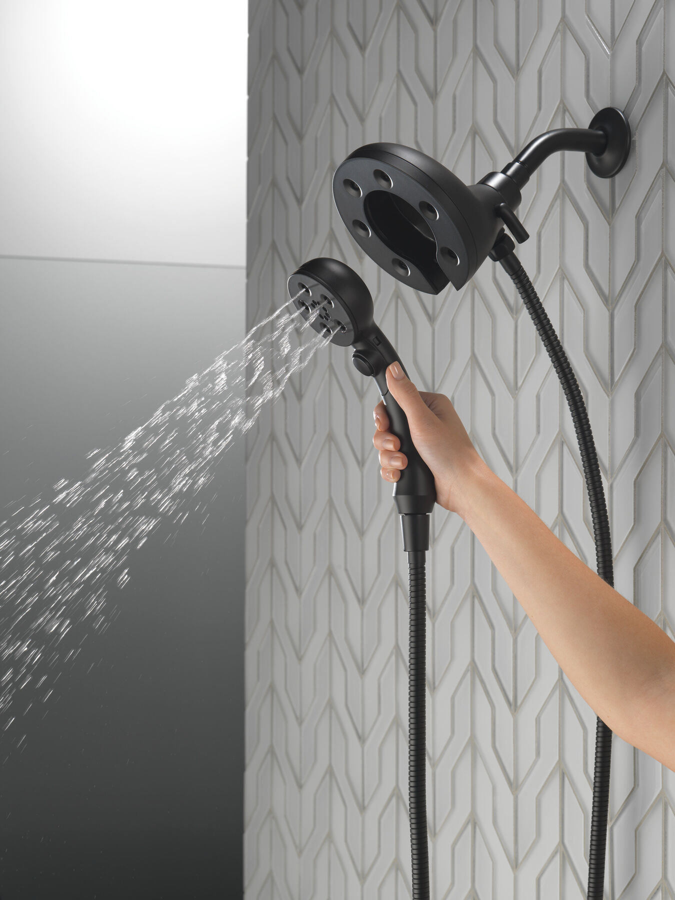 H<sub>2</sub>Okinetic&reg; In2ition&reg; 4-Setting Two-in-One Shower