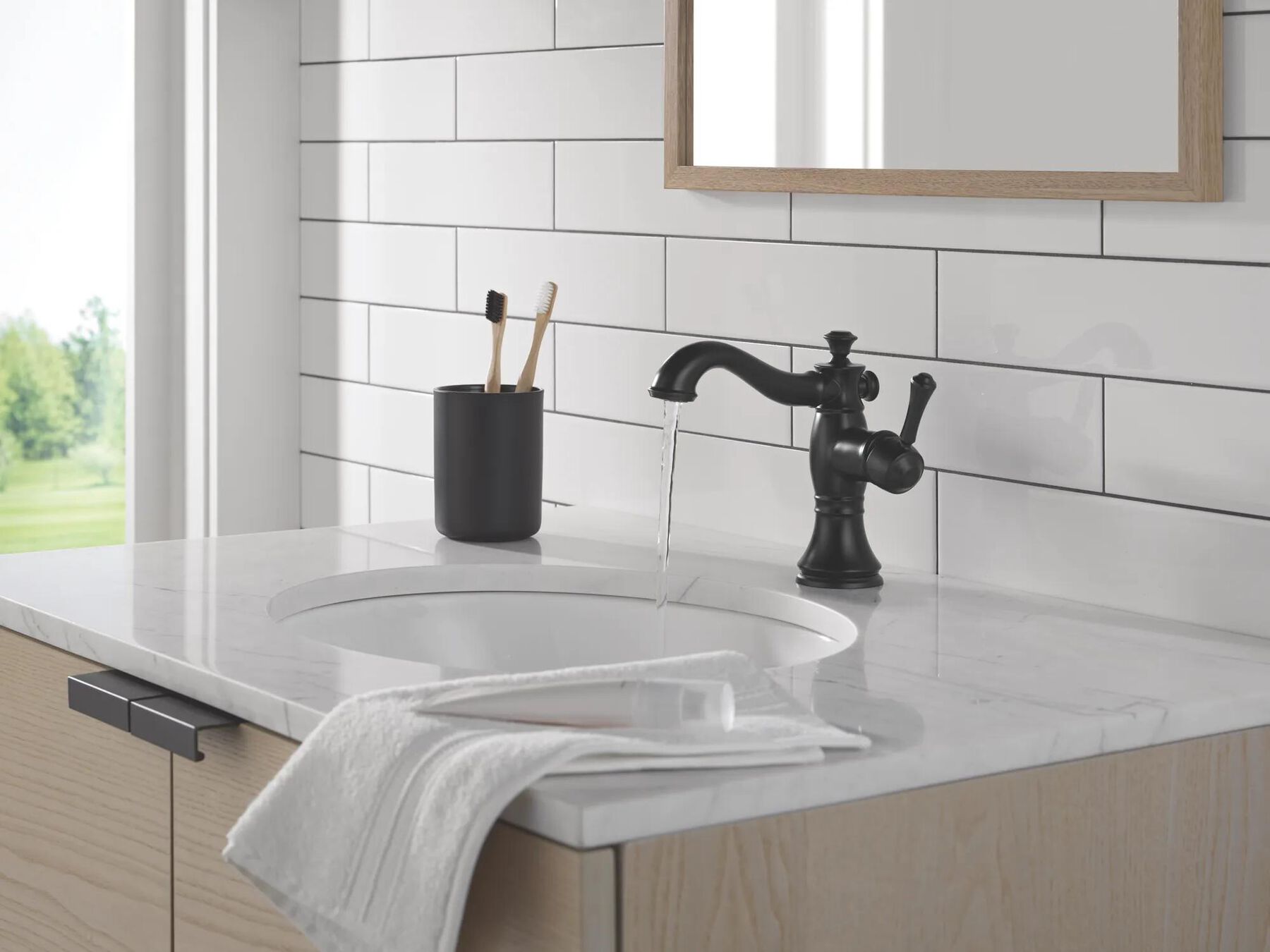 Single Handle Bathroom Faucet