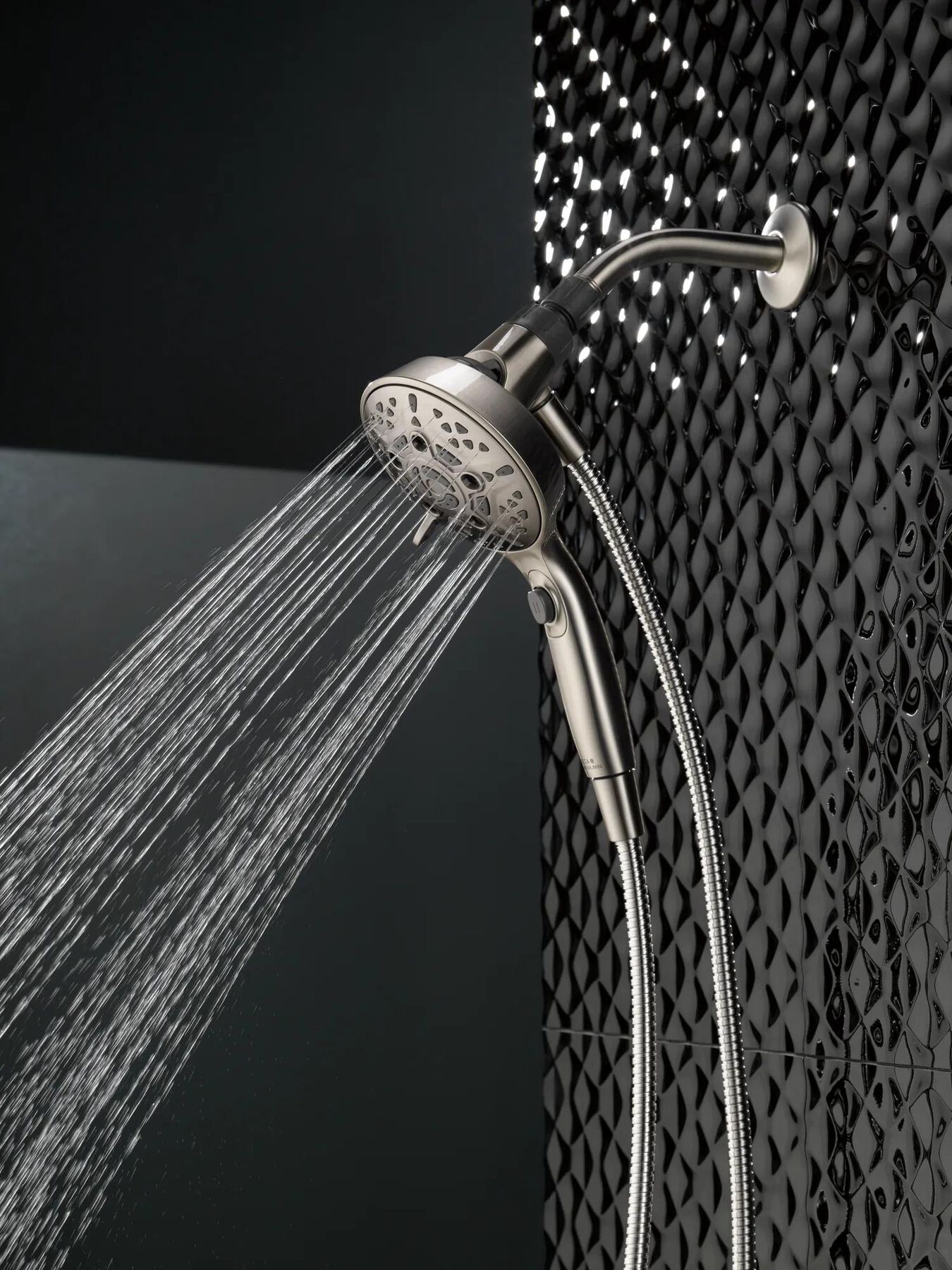 SureDock&reg; 7-Setting Hand Shower (Recertified)