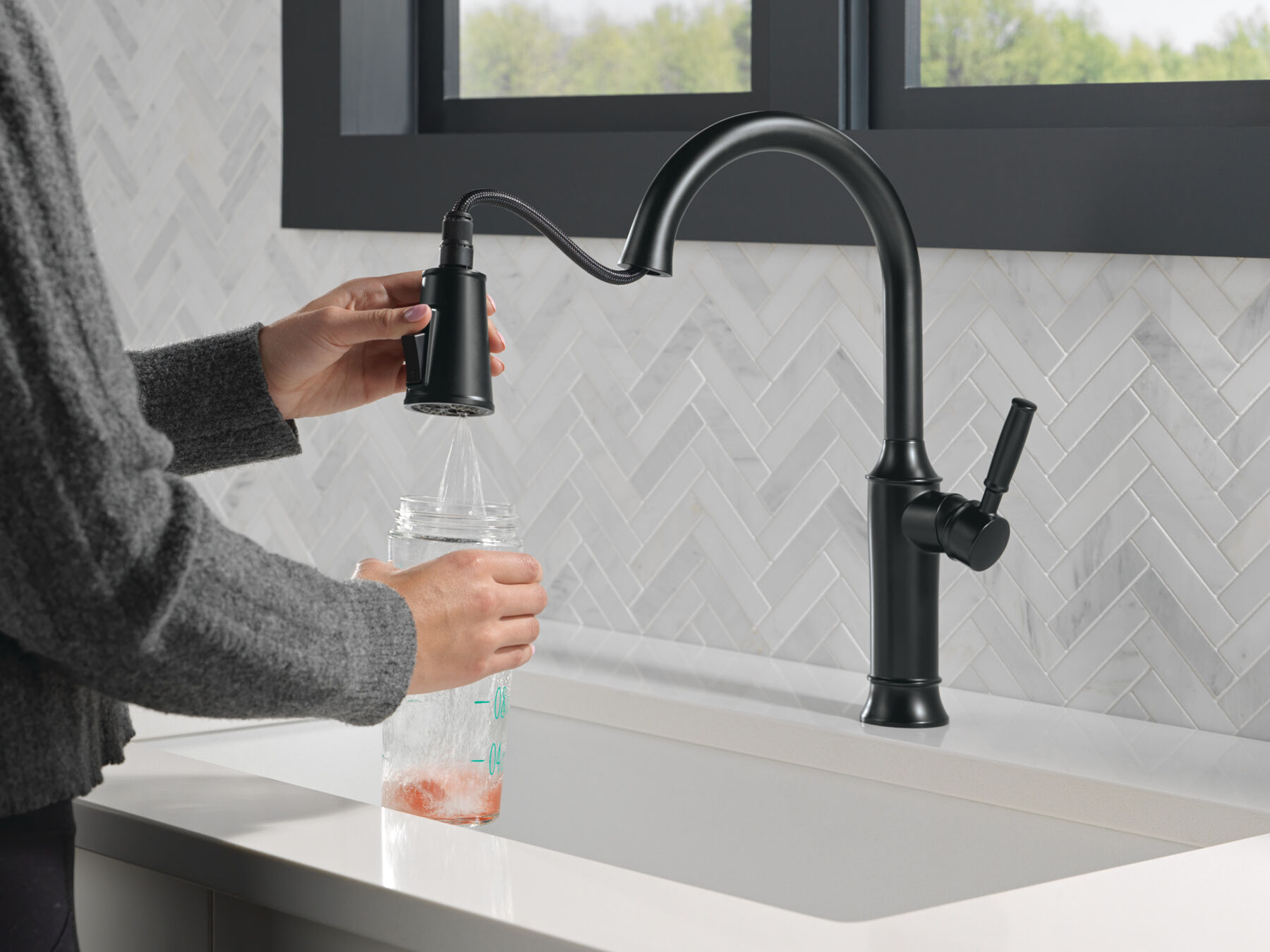 Pull-Down Kitchen Single Handle with Soap Dispenser Bundle