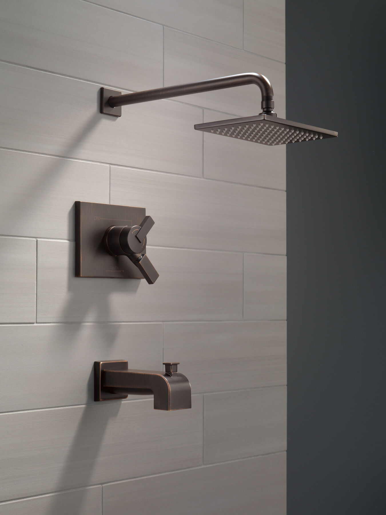 Monitor&reg; 17 Series Tub & Shower Trim