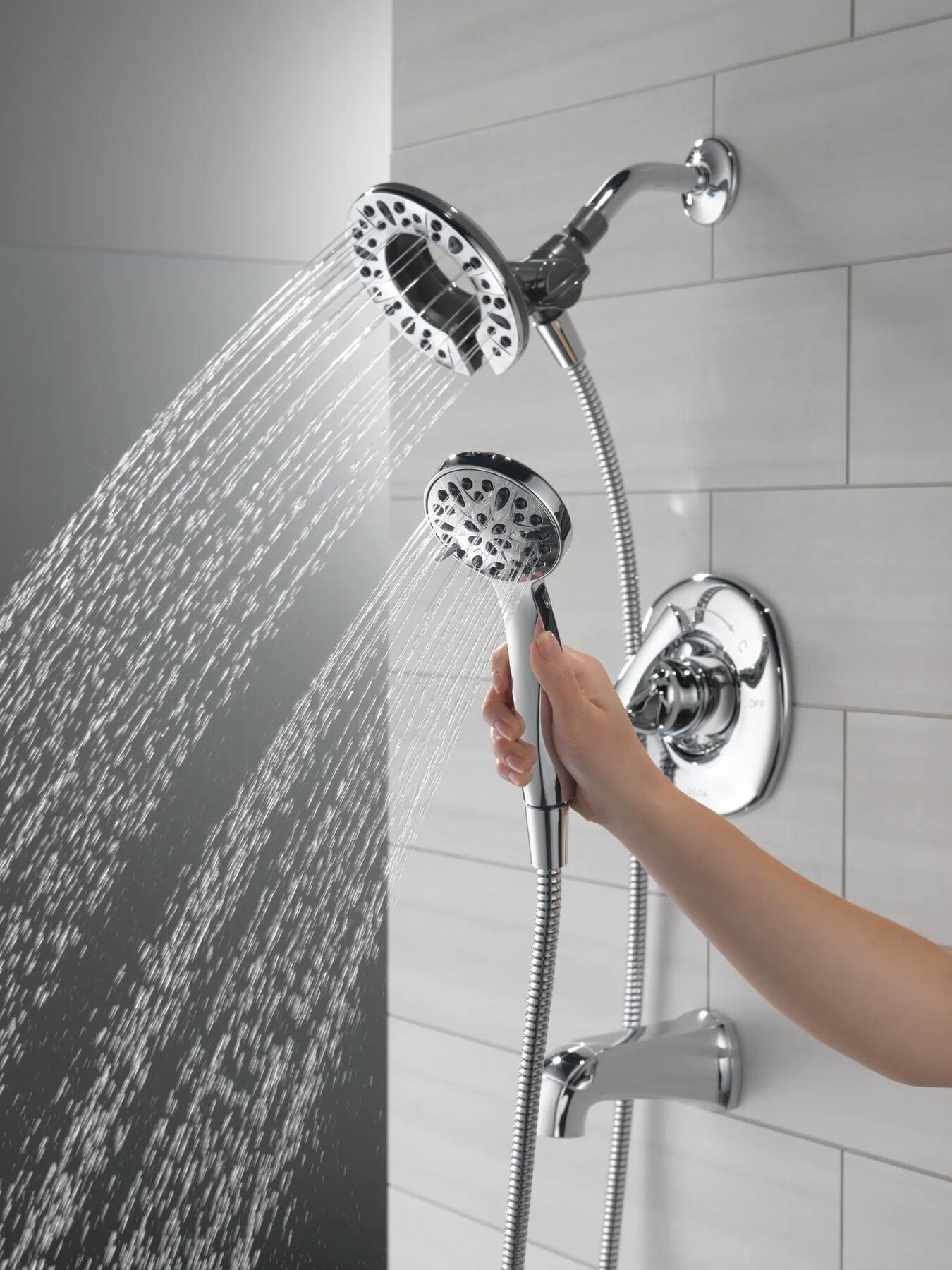 Monitor&reg;&nbsp;14 Series Tub & Shower with In2ition&reg;