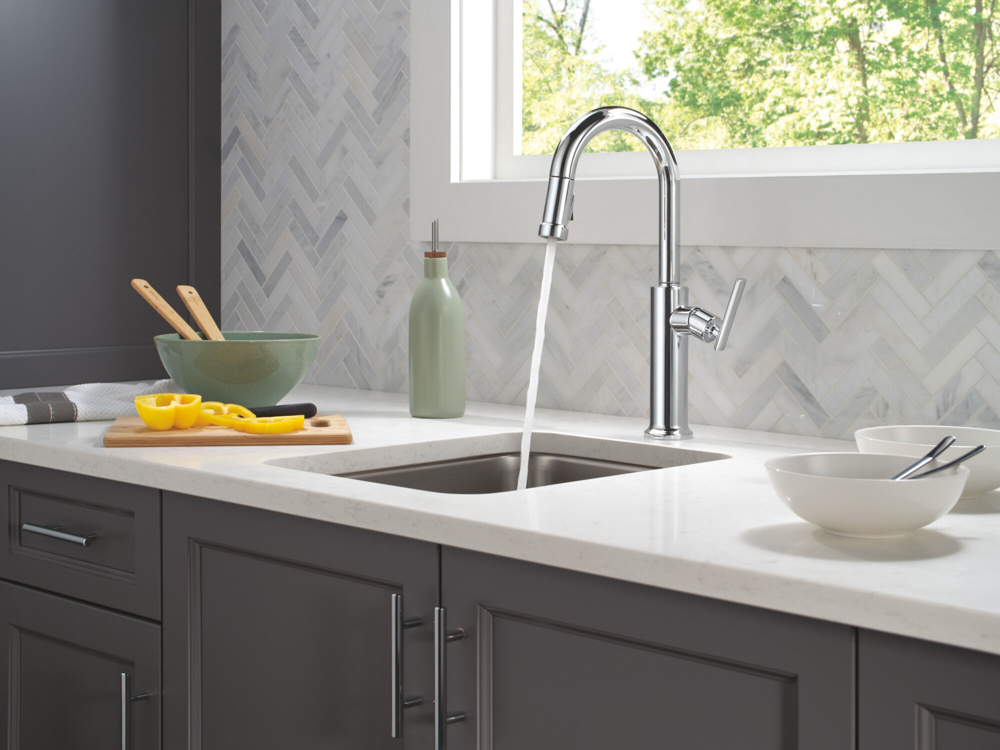 Single Handle Pull-Down Bar / Prep Faucet in Chrome 9986-DST