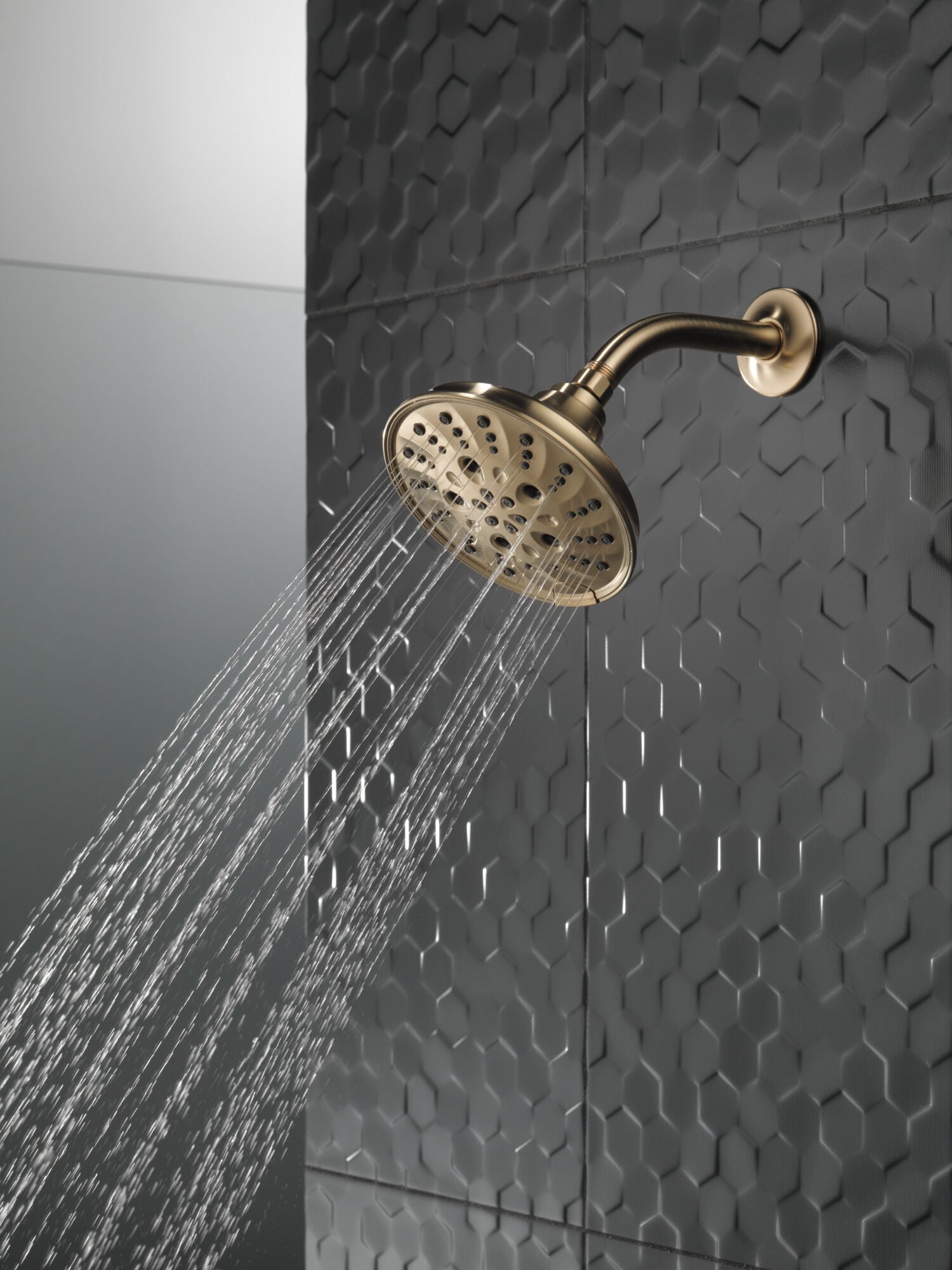 H2Okinetic® 5-Setting Traditional Raincan Shower Head in Lumicoat