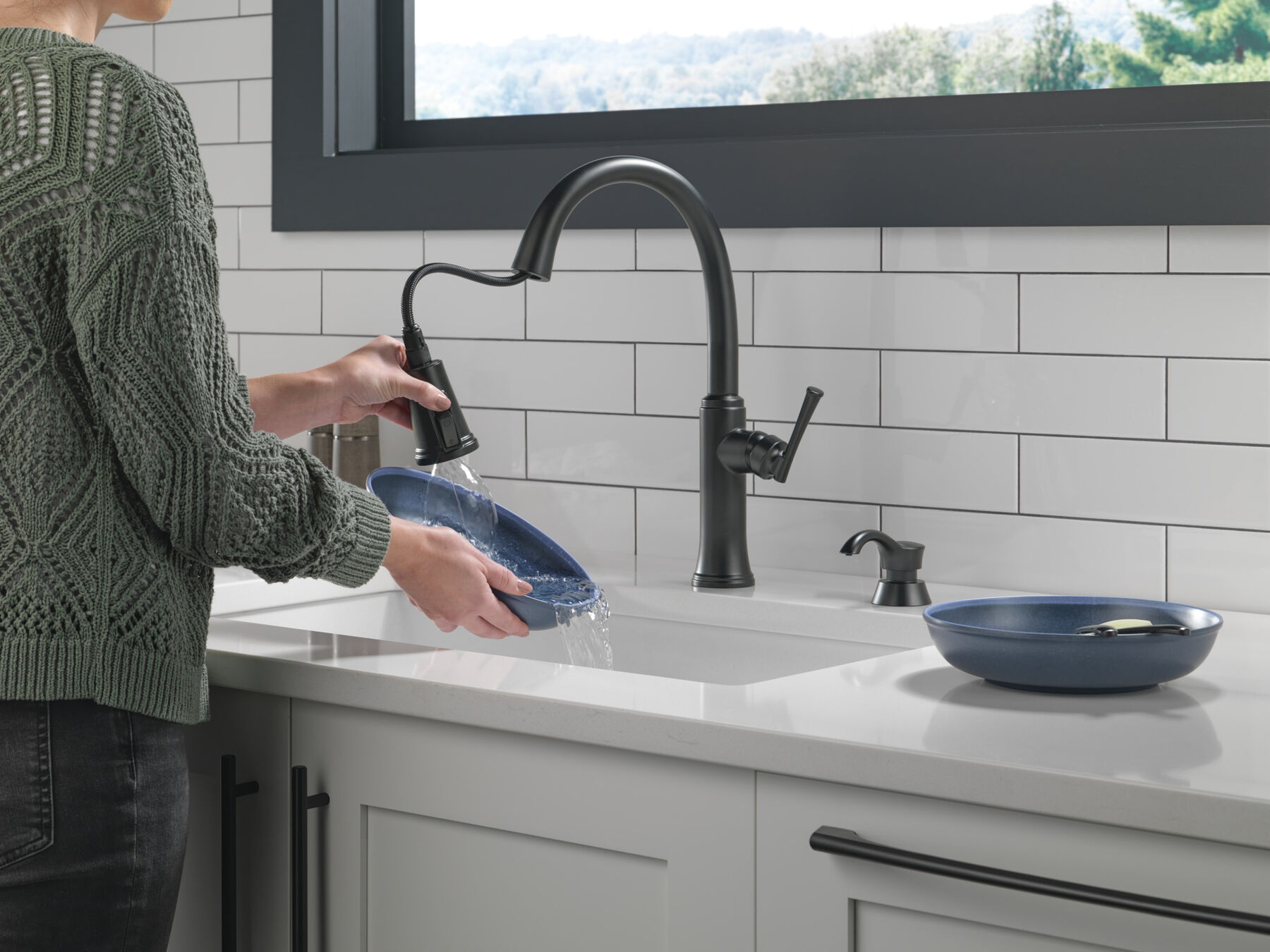 Pull-Down Kitchen Faucet w/Soap Disp (Recertified)