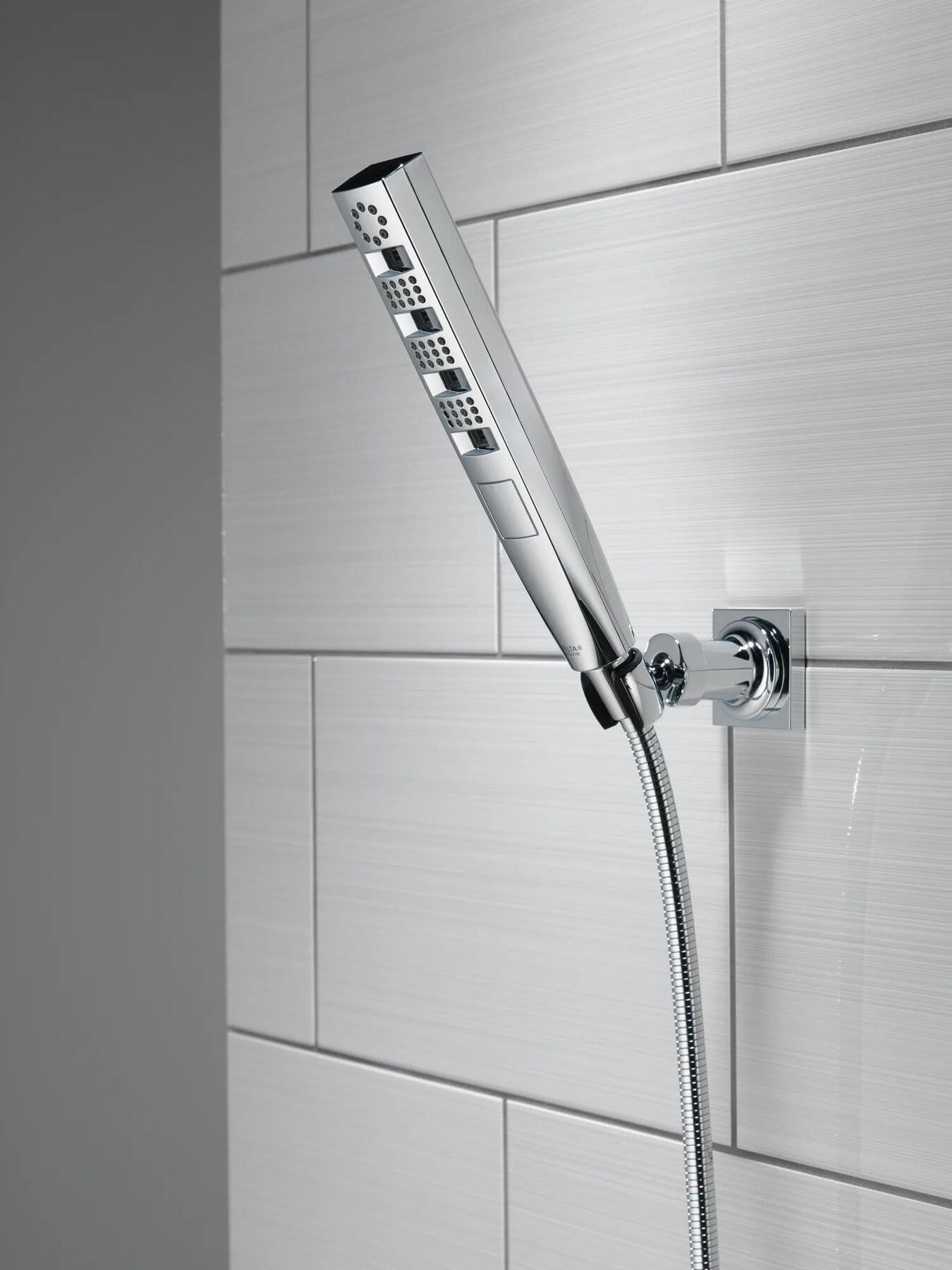 H<sub>2</sub>Okinetic&reg; 4-Setting Wall Mount Hand Shower