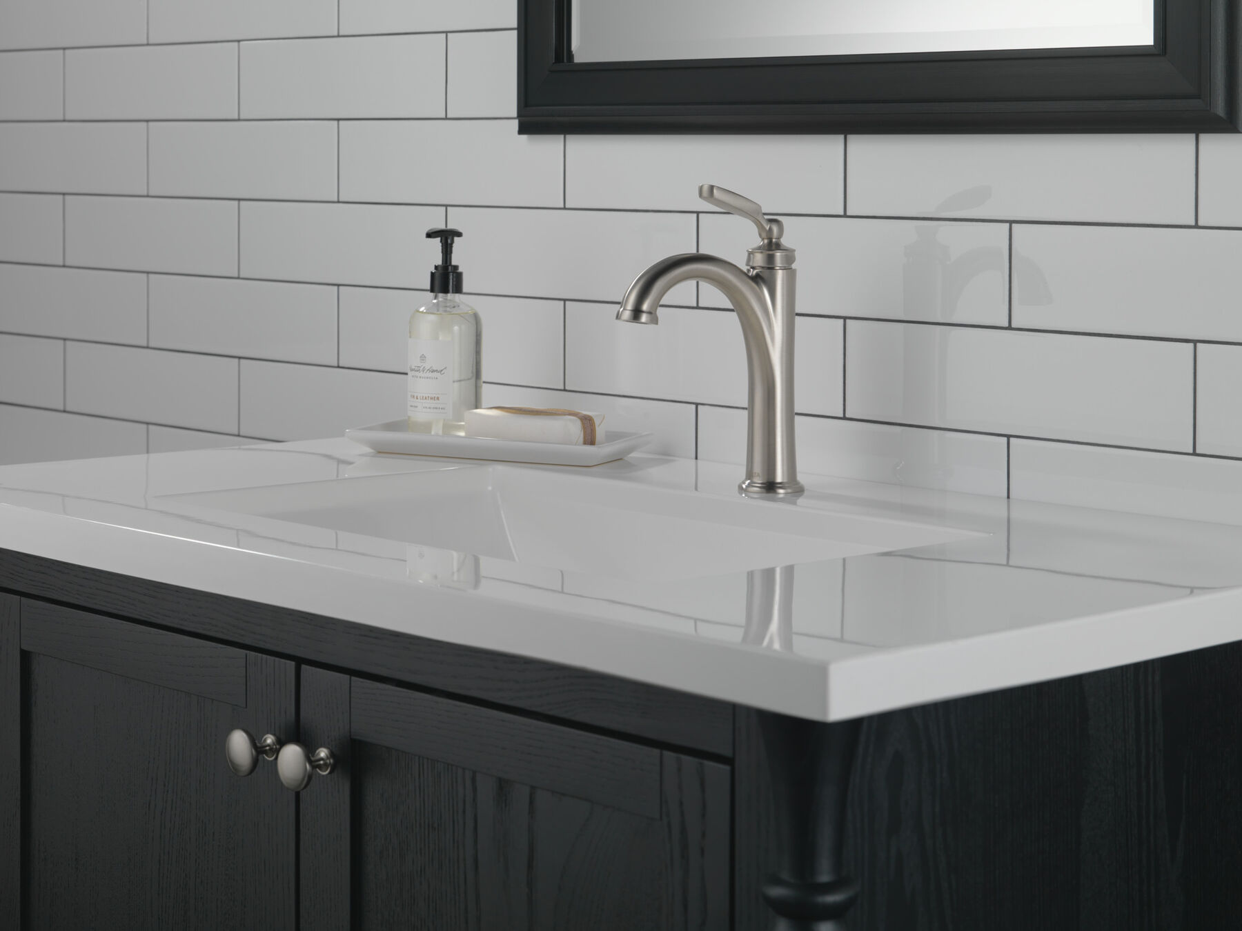 Single Handle Bathroom Faucet