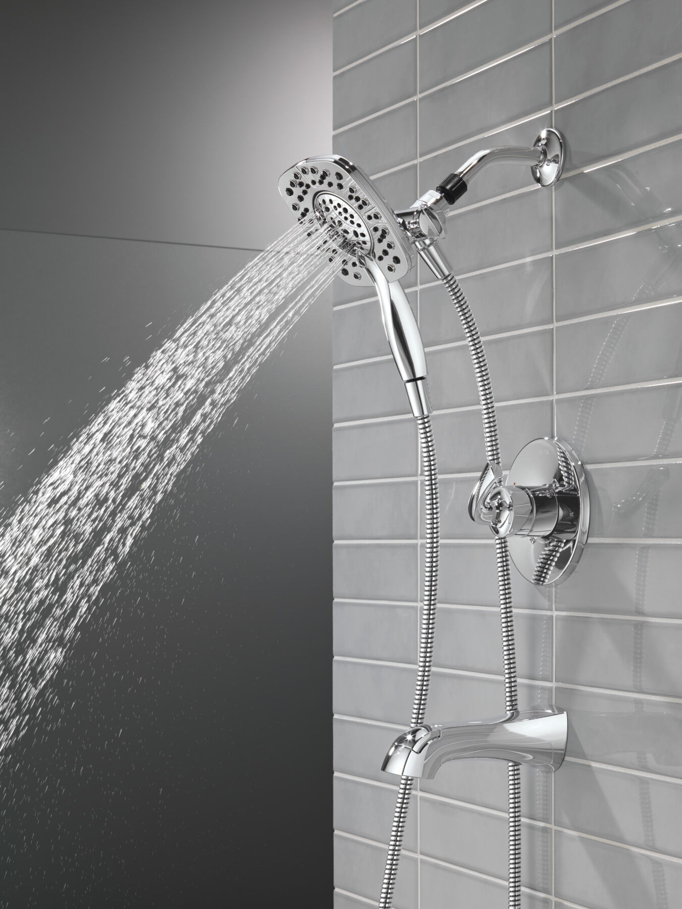 Monitor&reg; 14 Series Tub and Shower