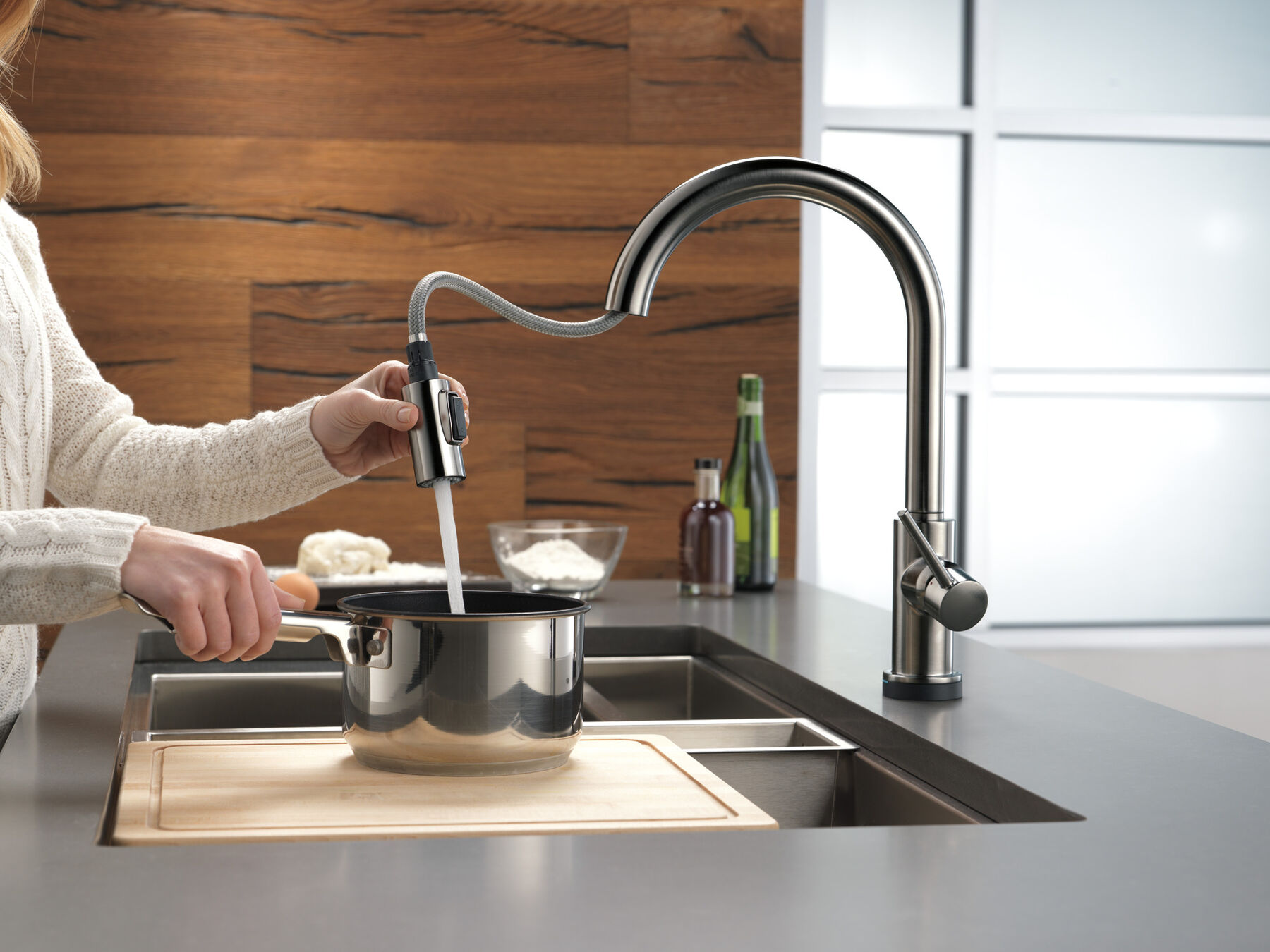 Single Handle Pull-Down Kitchen Faucet with Touch