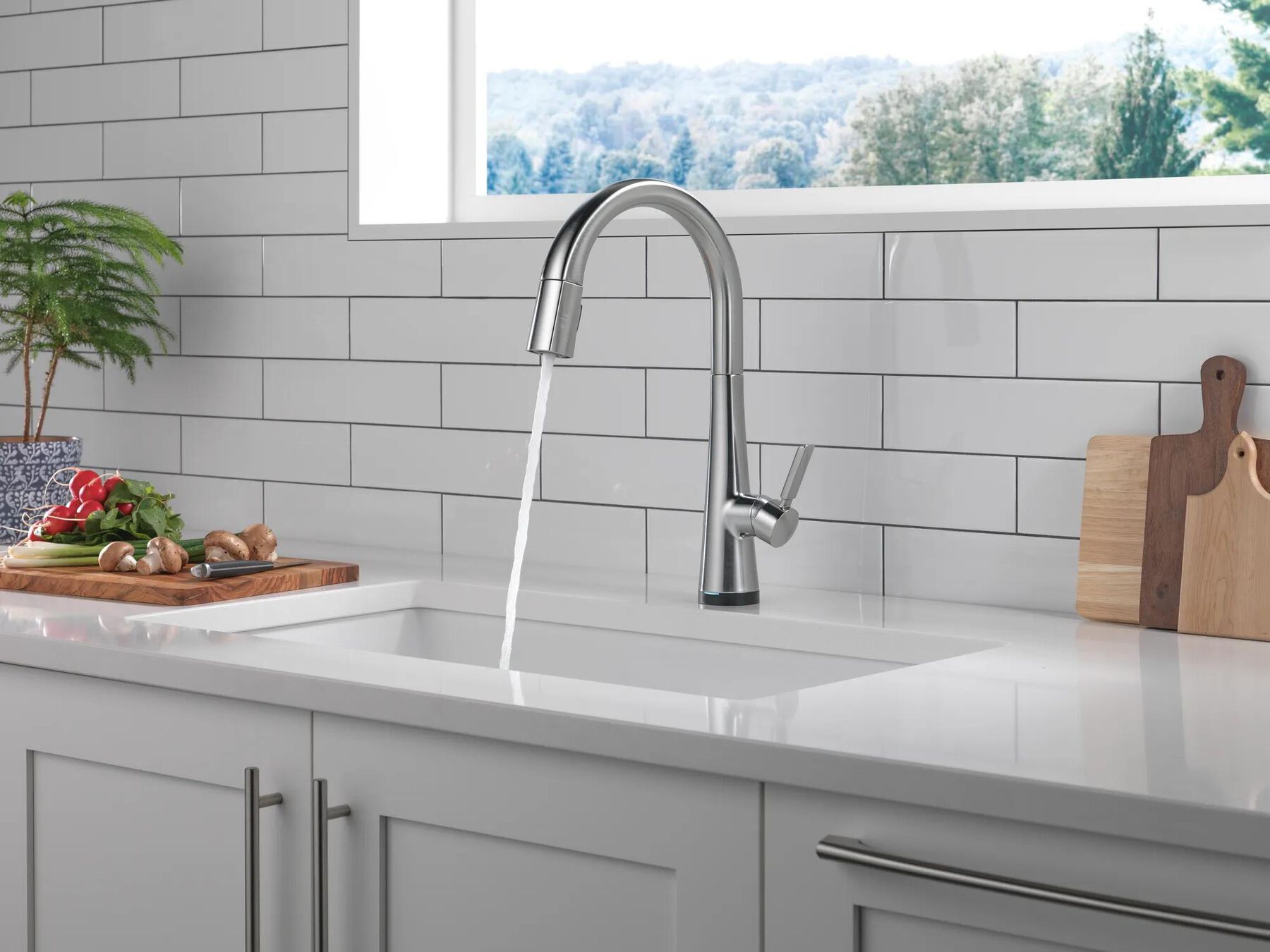 Touch<sub>2</sub>O&reg;  Pull-Down Kitchen Faucet (Recertified)