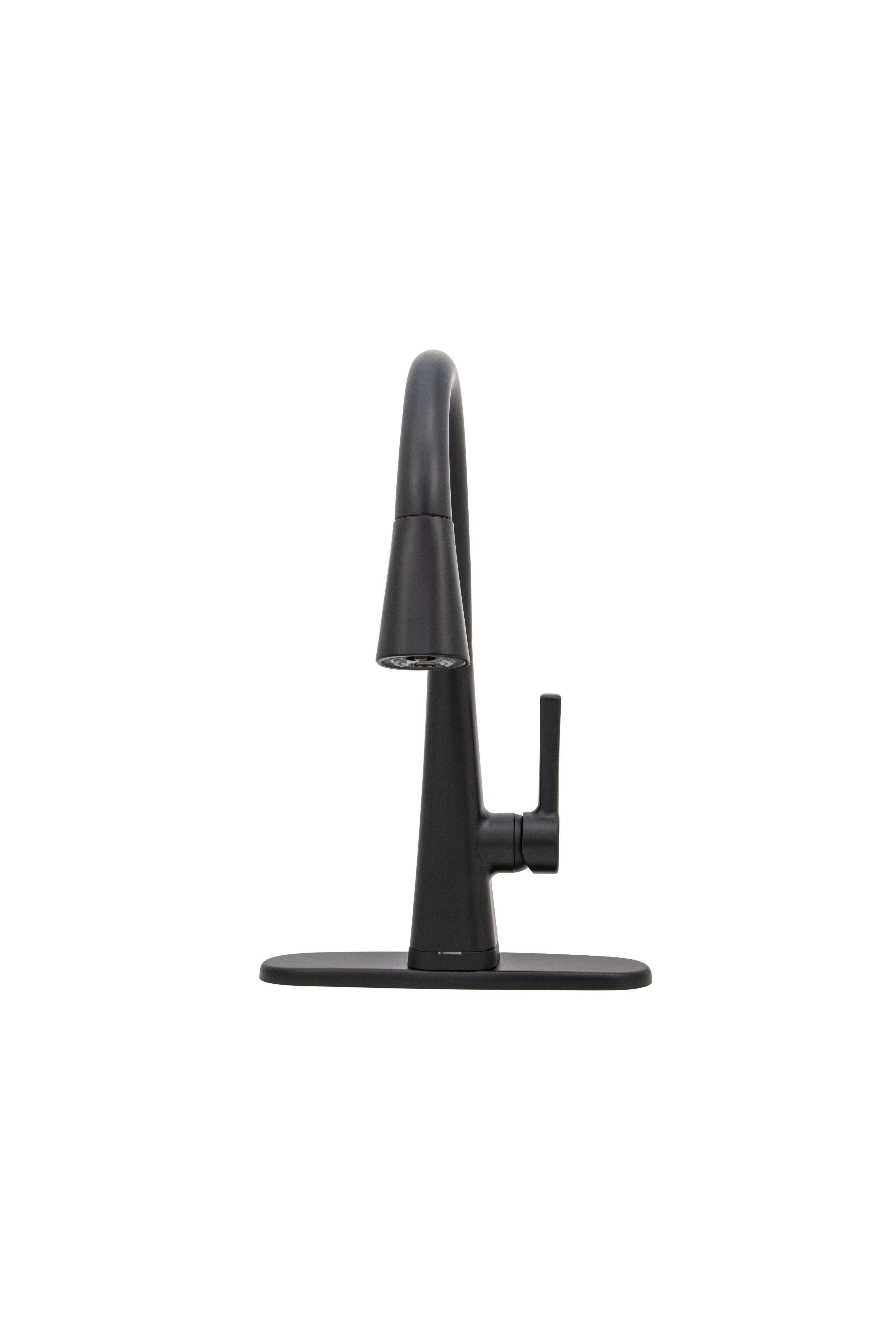 Single Handle Pull-Down Kitchen Faucet with Touch2O® Technology in