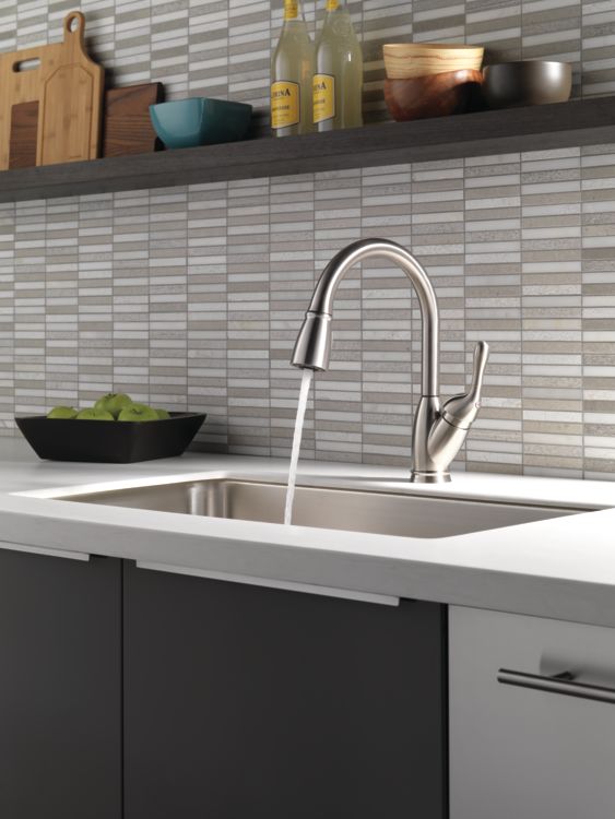 Izak Kitchen Collection Delta Faucet