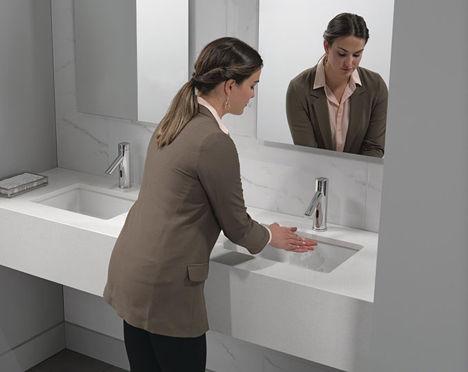 hands free electronic faucet