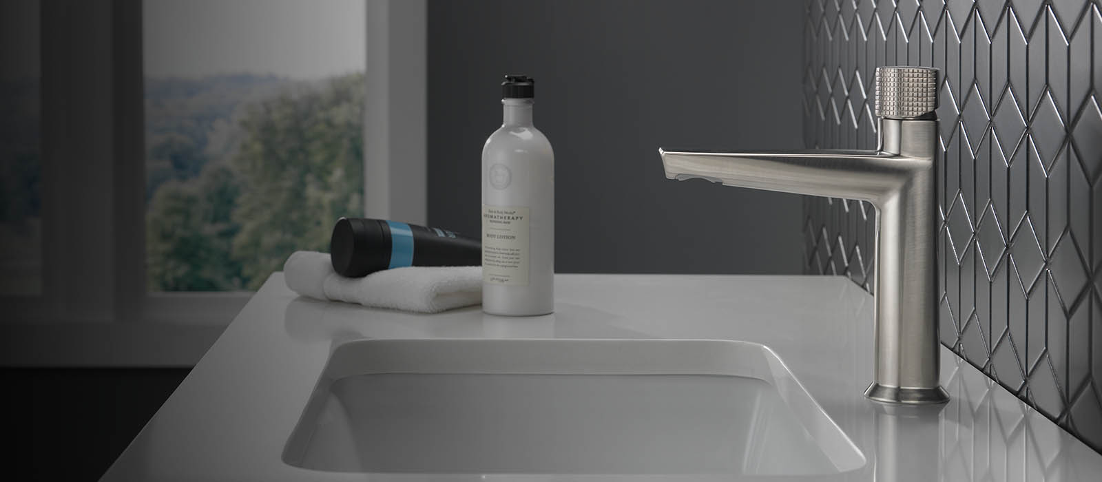 Galeon™ Bathroom Collection Delta Faucet