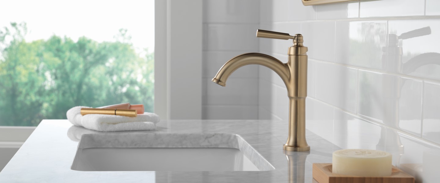 Saylor™ Bathroom Collection Delta Faucet