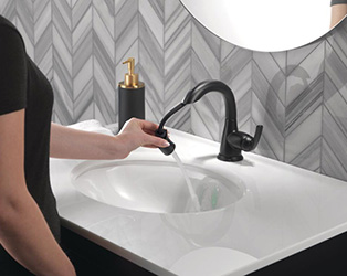 Pull-Down Bath Faucet
