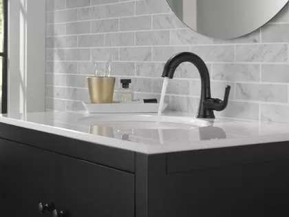 Kayra™ Bathroom Collection
