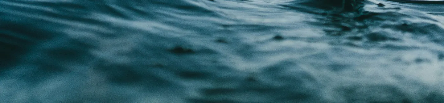 Out of focus water background.